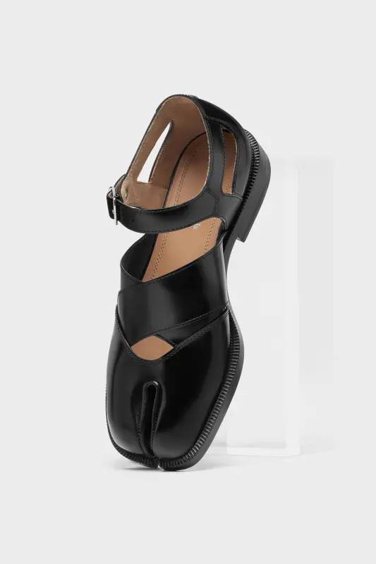 Maison Margiela Sandals Tabi Leather Black Maison Margiela Sandals Tabi Leather Black online