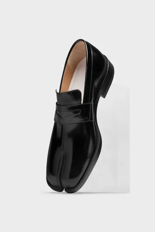 Maison Margiela Tabi loafers Black online
